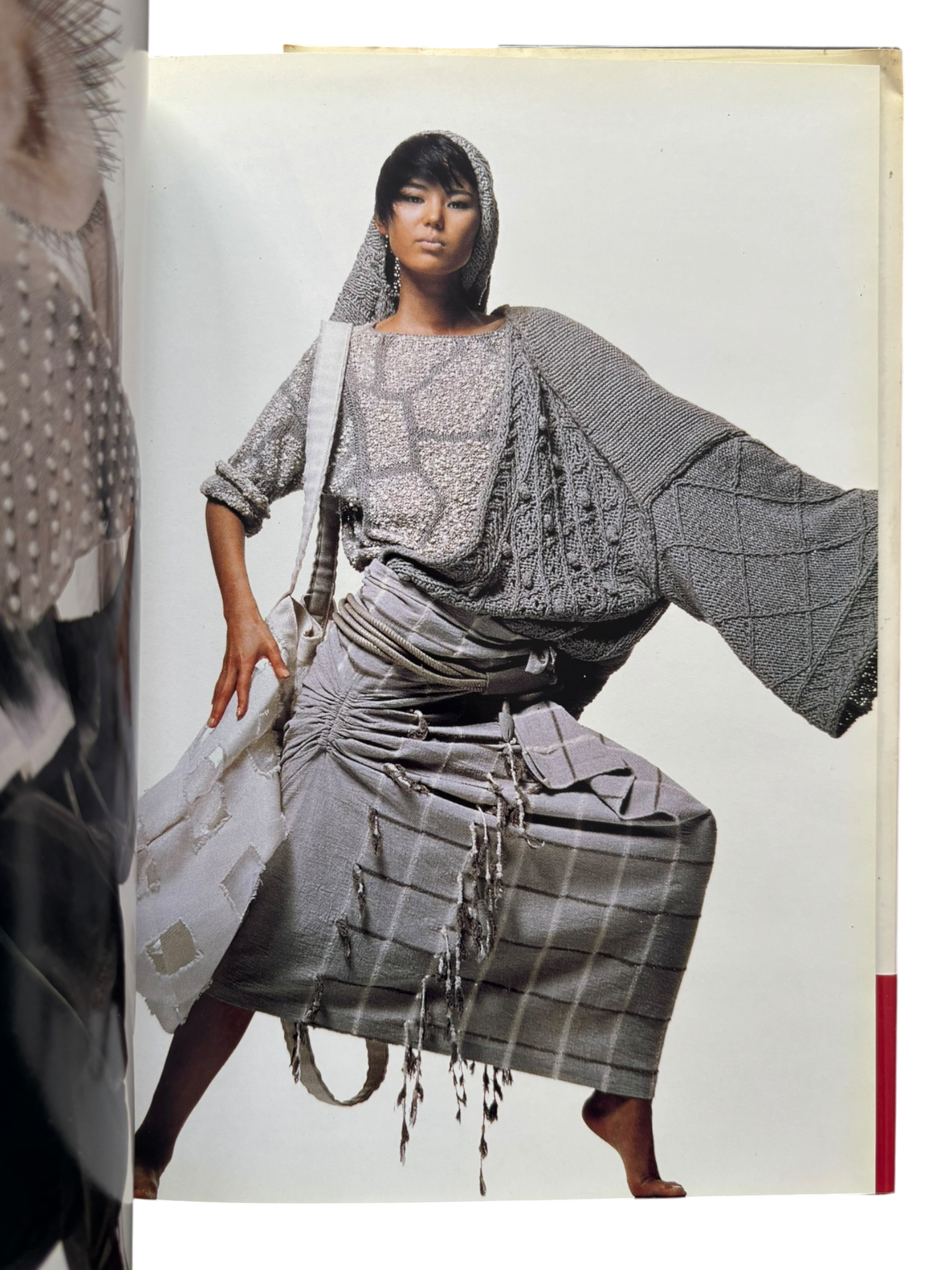 Mémoire de la Mode: Issey Miyake (1998)